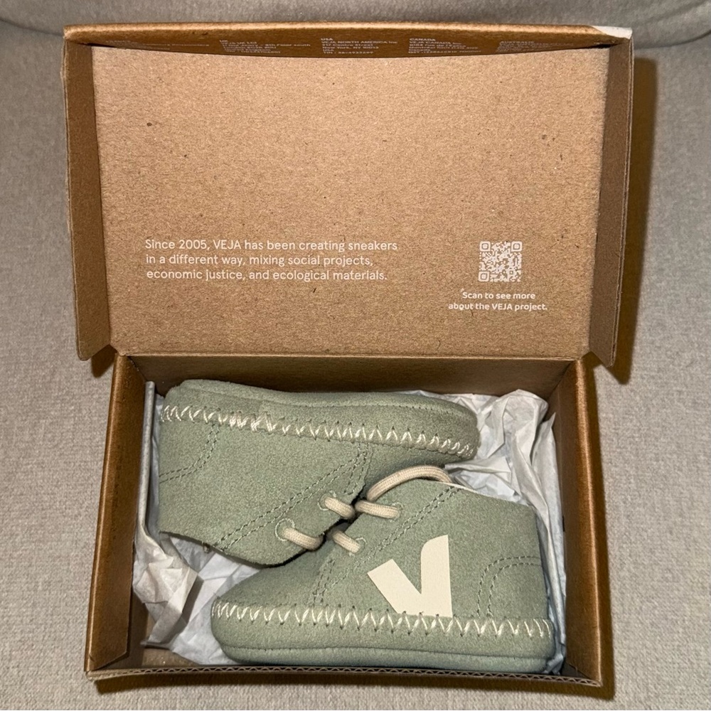 VEJA Baby Light Zz Suede Pierre Bootie in “Clay” - Picture 6 of 13